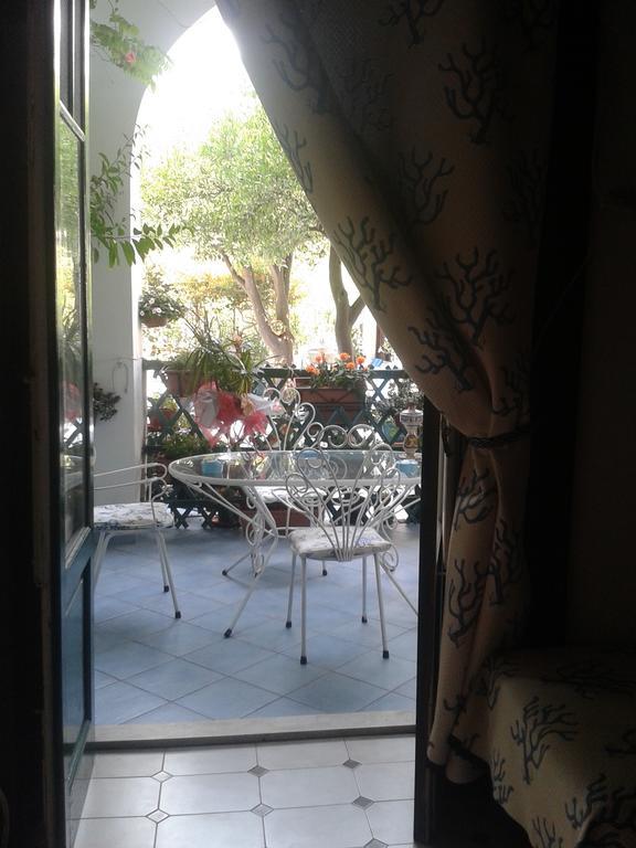B&B Albatros Lipari (Isola Lipari) Quarto foto